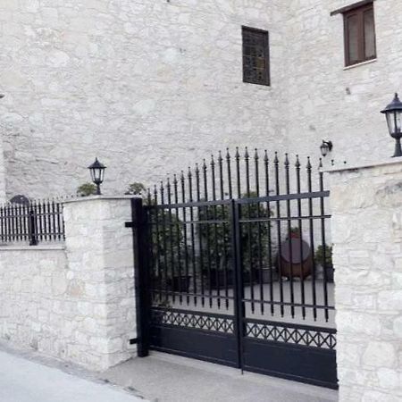 Omodos Maria'S Apartments Exterior photo