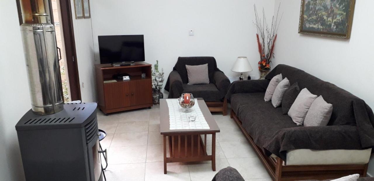 Omodos Maria'S Apartments Exterior photo
